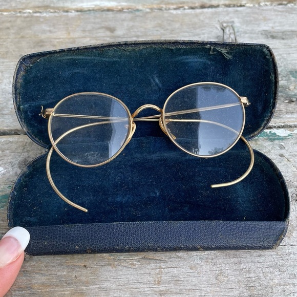 B&L 12 K GF vintage round glasses with case - Picture 1 of 8